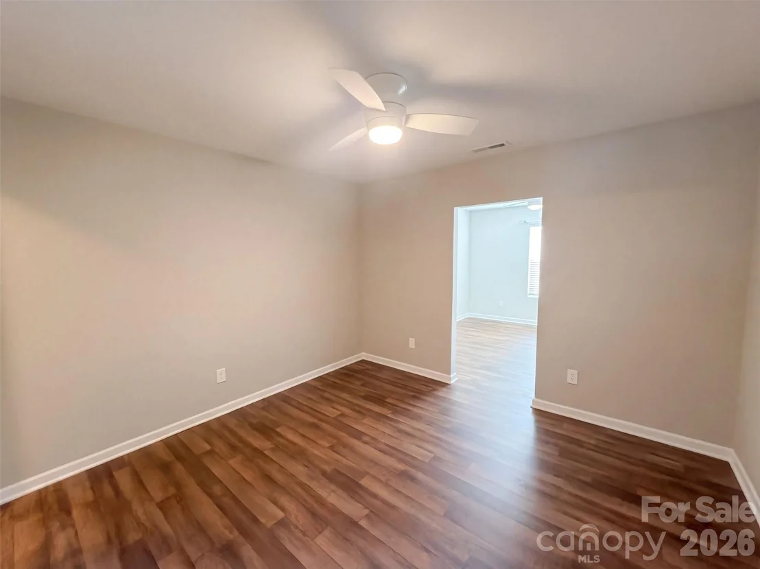 Photo of 838 Sorrel Lane