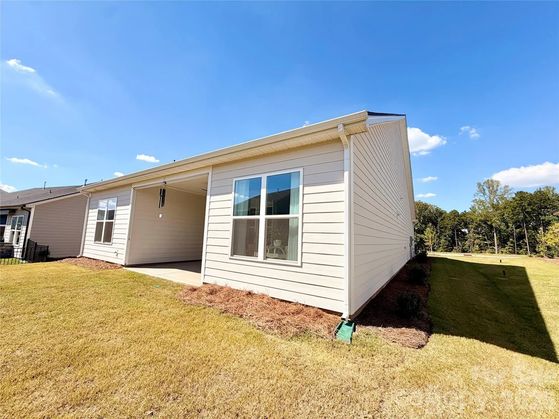 Photo of 1061 Pinecone Avenue