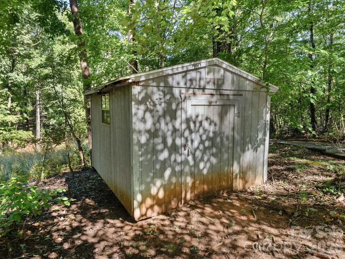 Photo of 600 Piney Gate Road