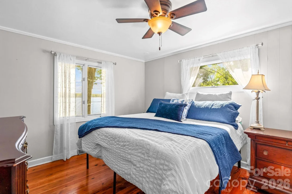 Photo of 395 Rendleman Drive