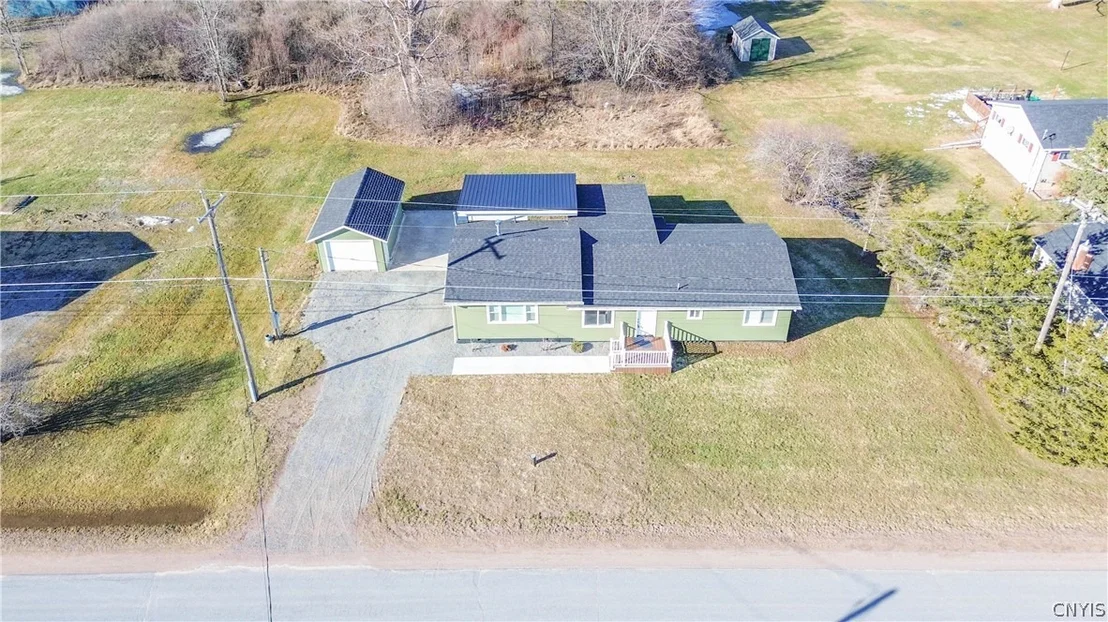 Photo of 17079 May Irwin Road