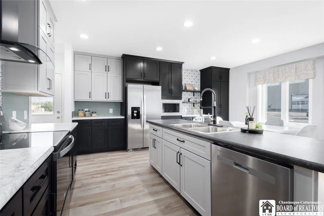 Photo of 2 Waldemeere Avenue