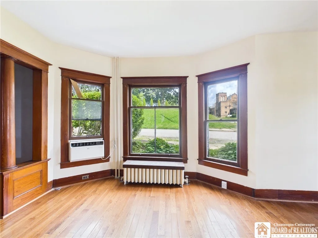 Photo of 119 N 4th Street