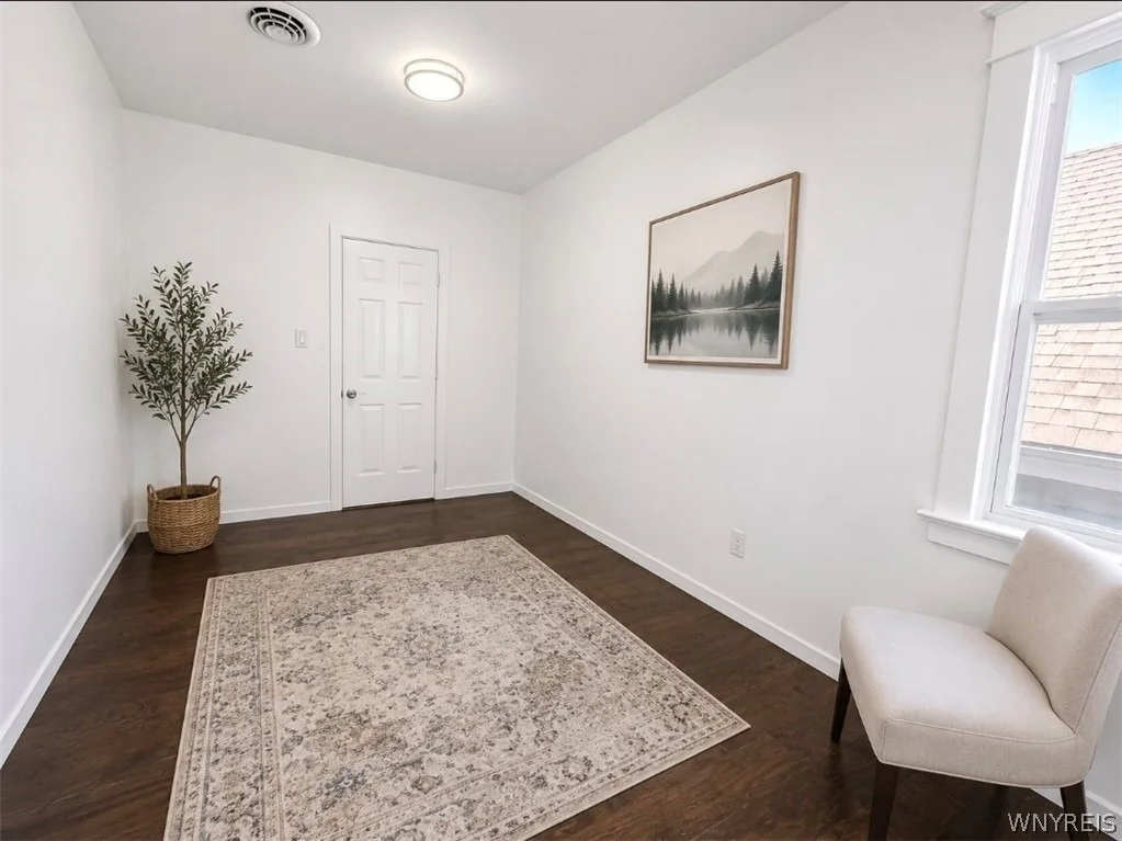 Photo of 31 Weber Avenue