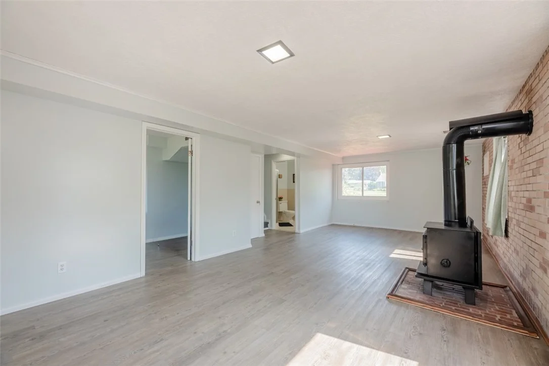 Photo of 585 Meadowbriar Road