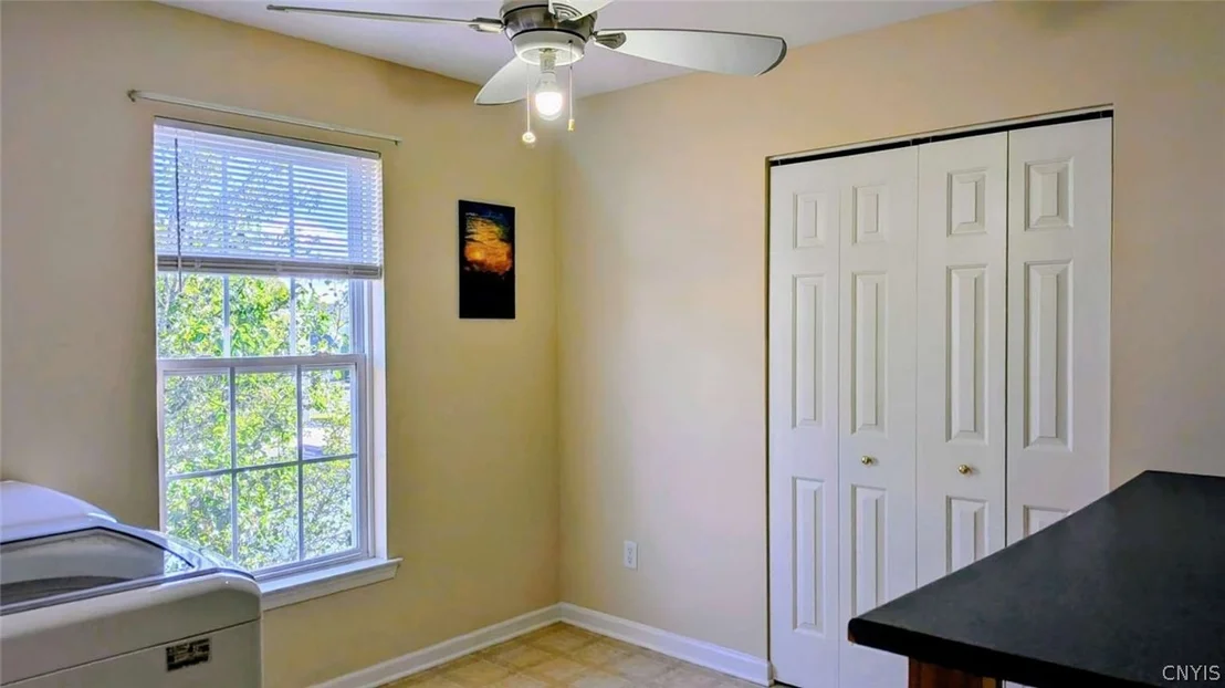 Photo of 5549 Cairns Trail