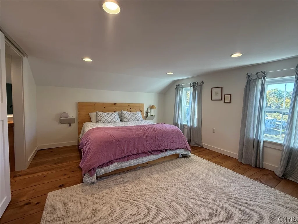 Photo of 392 Albion Cross Road