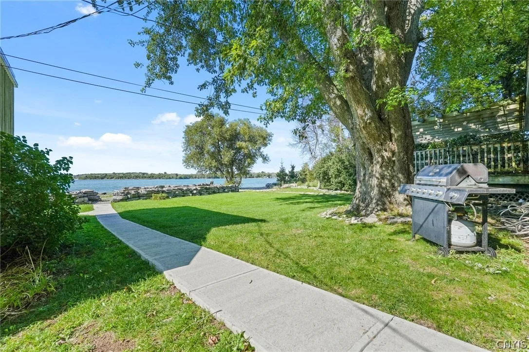 Photo of 11327 Rays Bay Rd