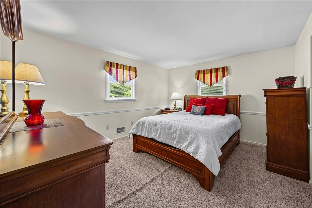 Photo of 4 Mercury Drive