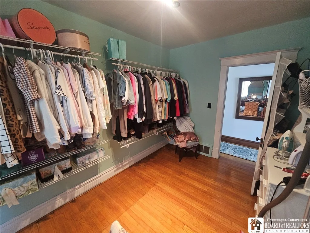Photo of 115 N 10th Street