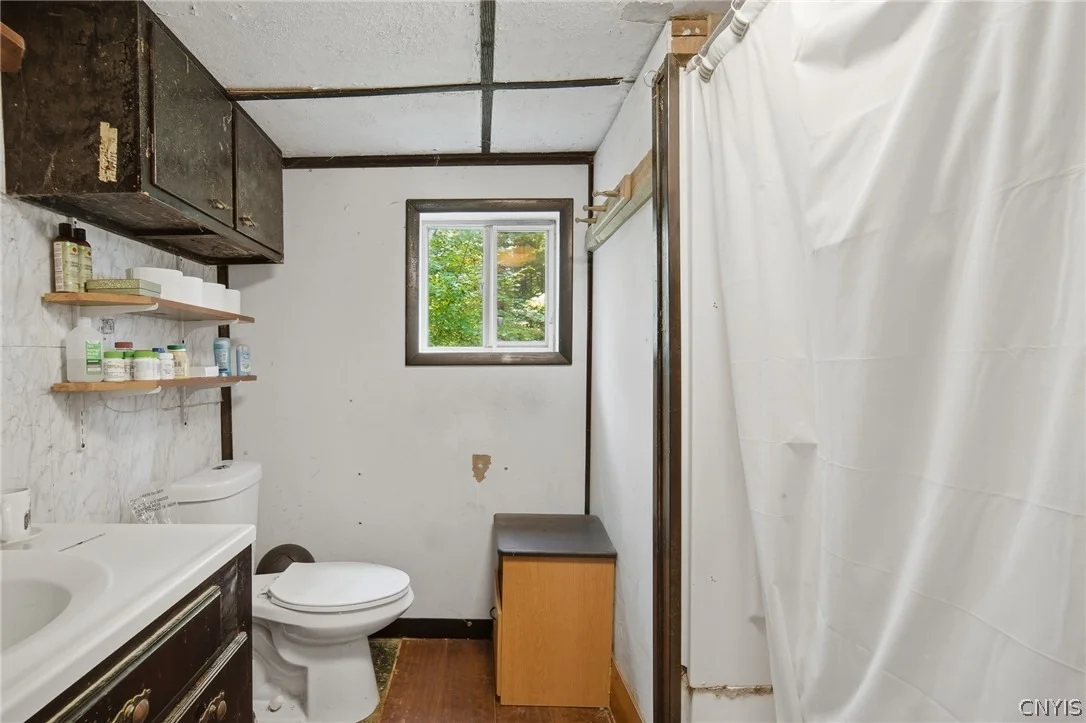 Photo of 83 Knapp Road