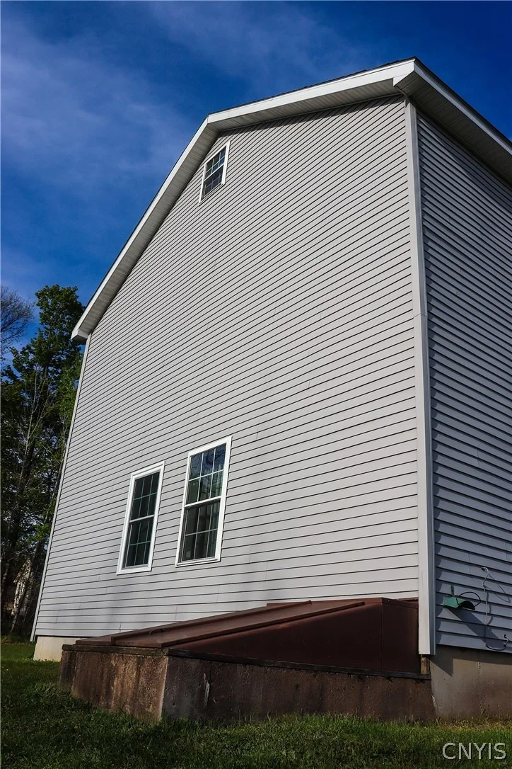 Photo of 1076 Curtiss Road