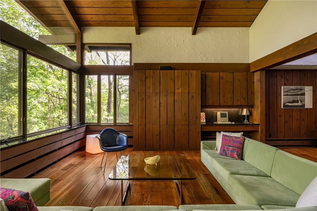 Photo of 122 Ridgeview Road