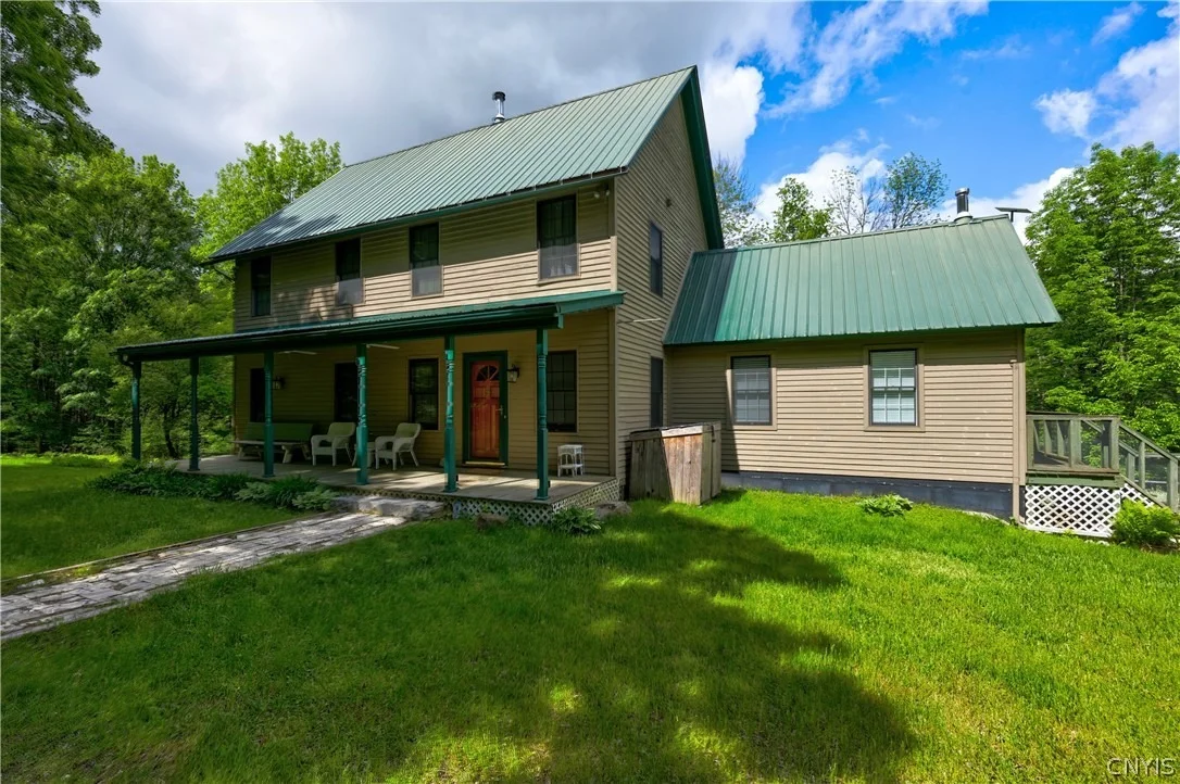 Photo of 891 River Road