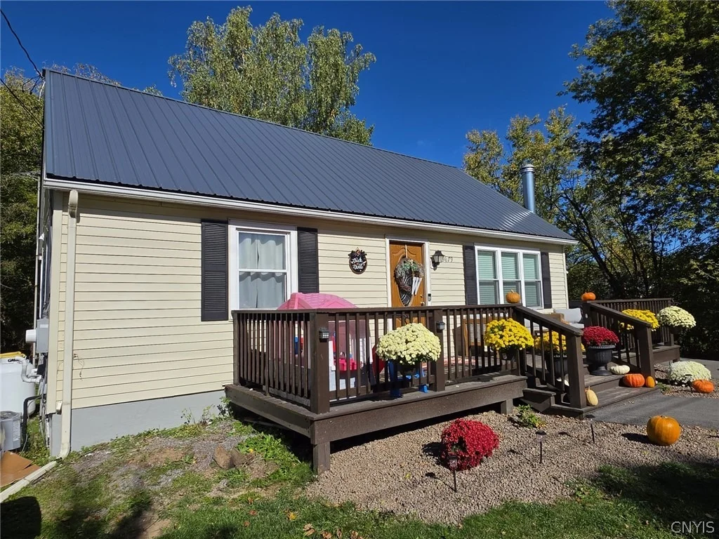 Photo of 3679 Brutus Road