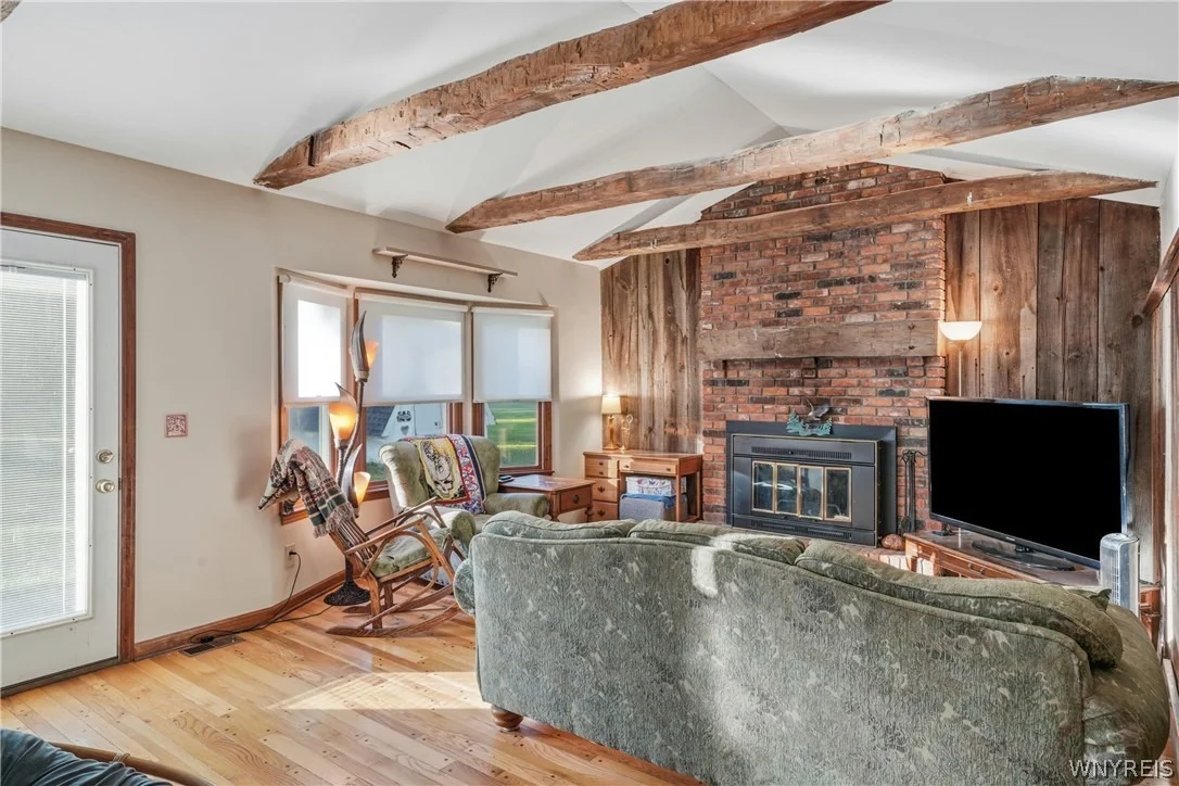 Photo of 6876 Creekview Drive