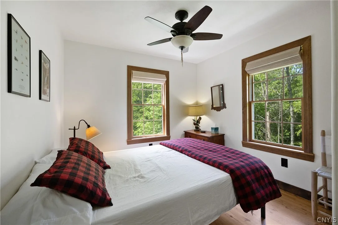 Photo of 891 River Road