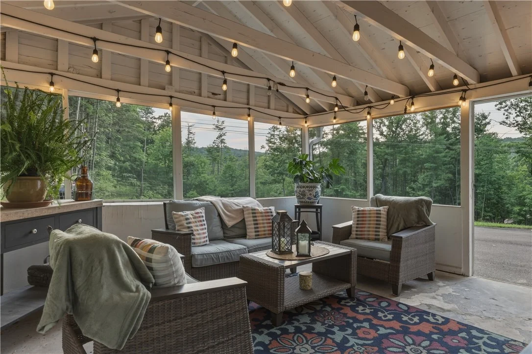 Photo of 2622 Powderhouse Road