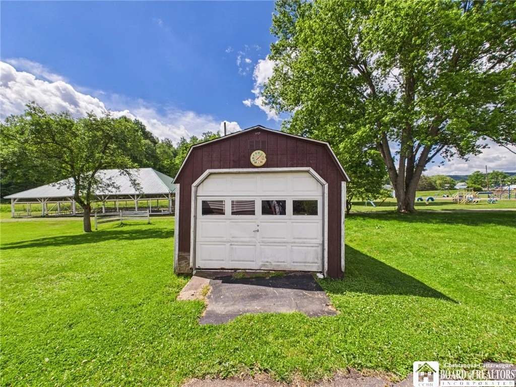 Photo of 42 Elm Street