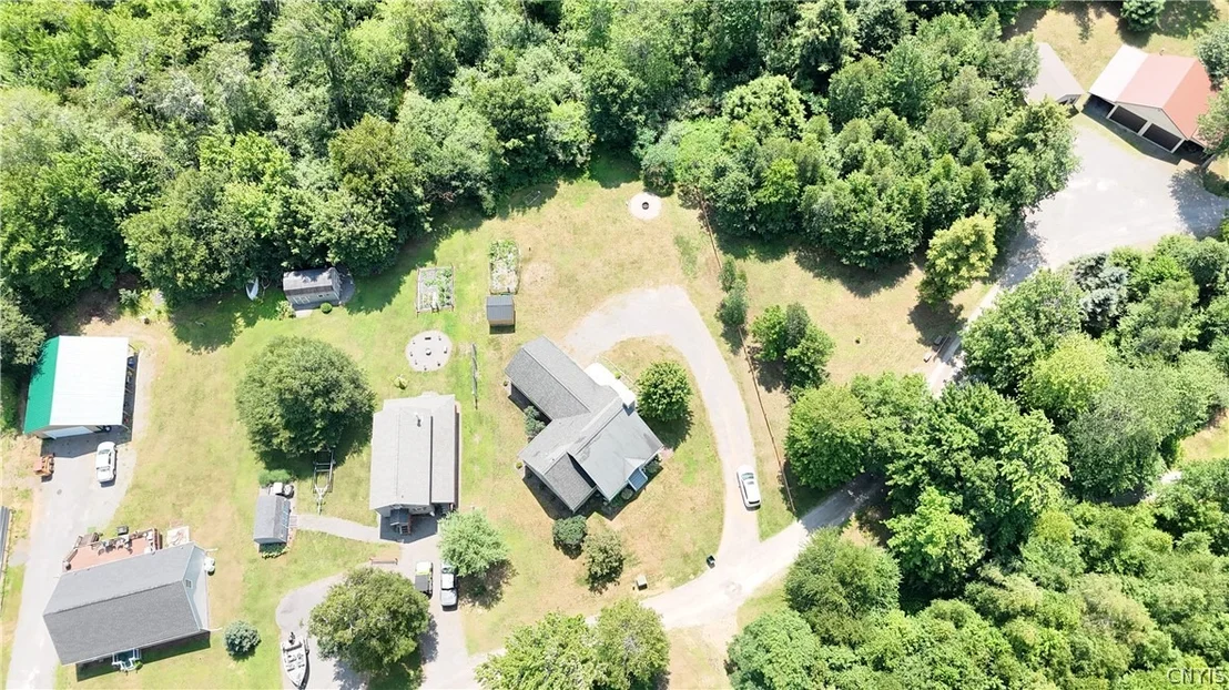 Photo of 25 Beaver Ln