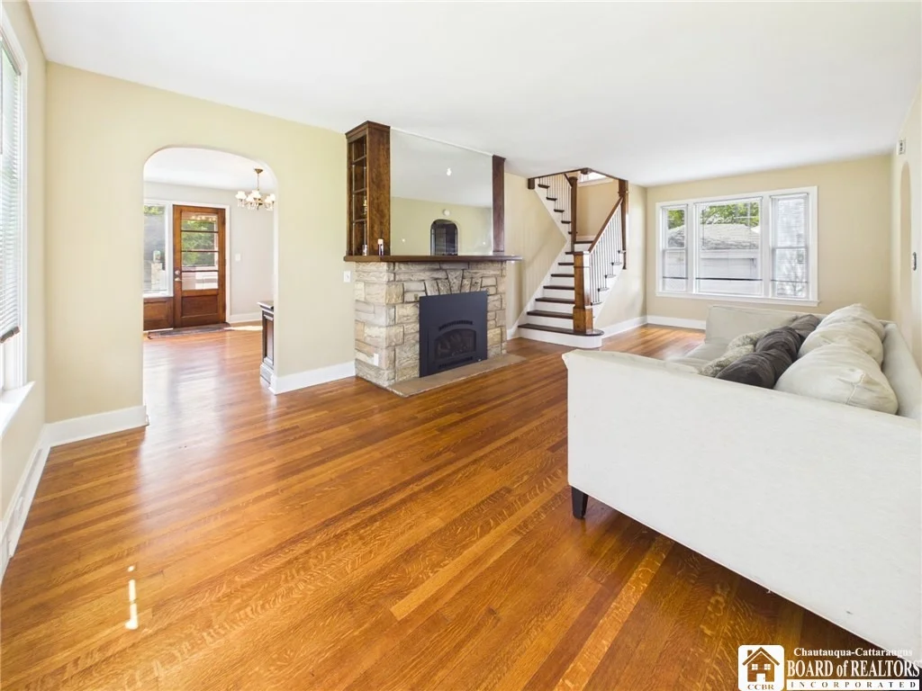 Photo of 107 Garfield Court