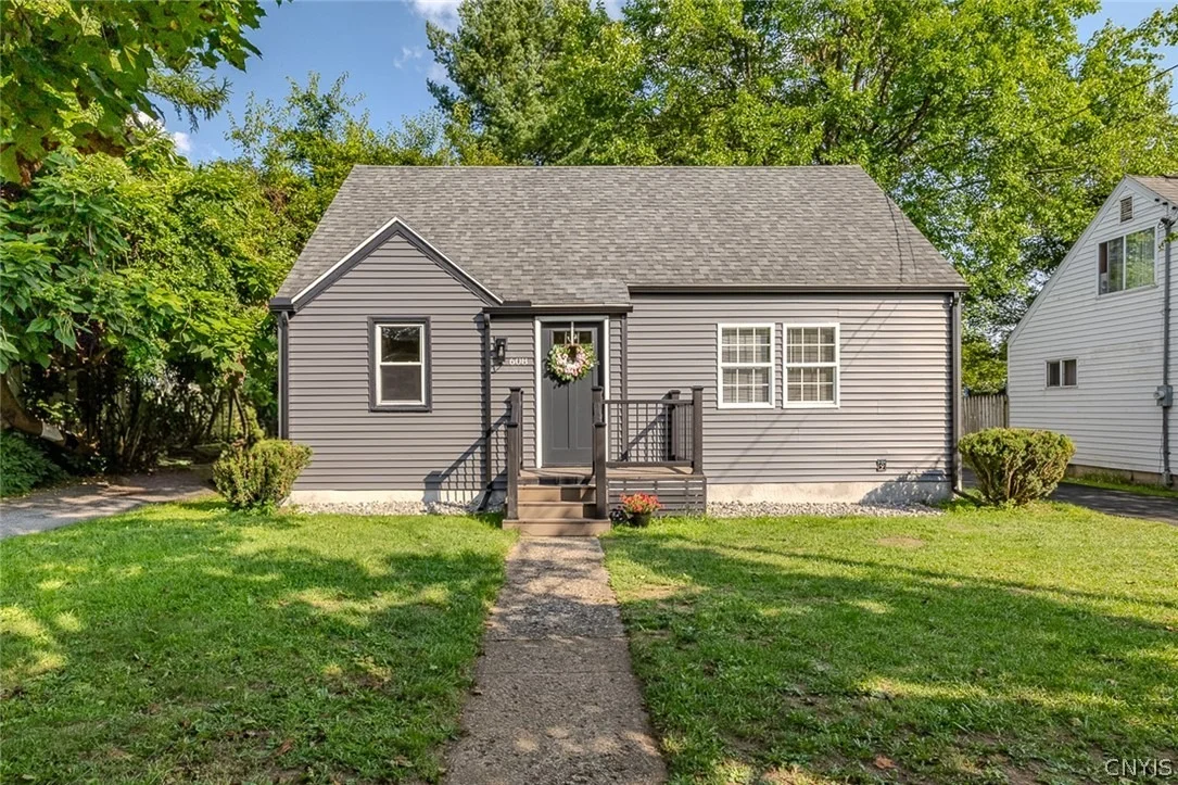 Photo of 608 Grant Place