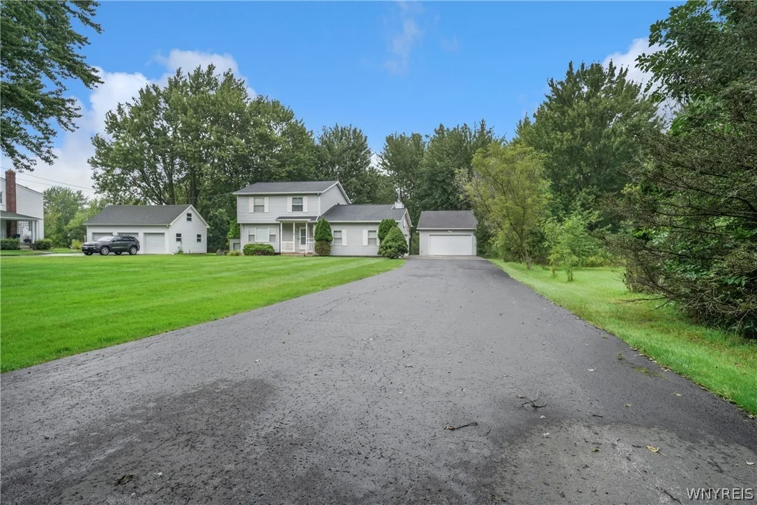 Photo of 7143 Akron Road