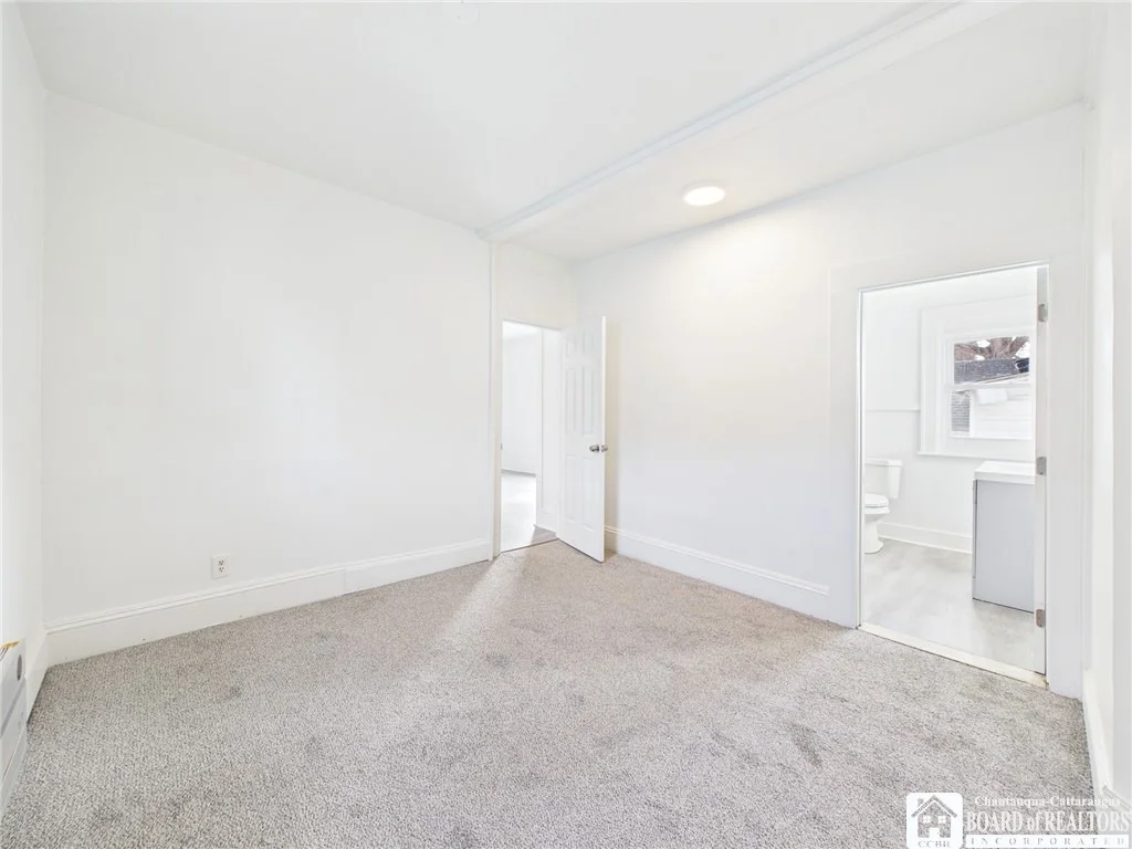 Photo of 330 Laurel Avenue