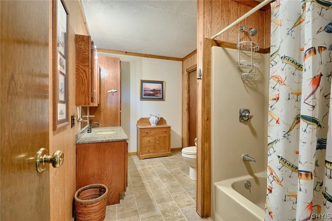 Photo of 106 Dillon Point Road