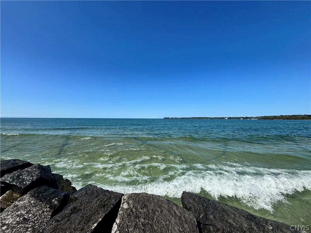 Photo of 11327 Rays Bay Rd