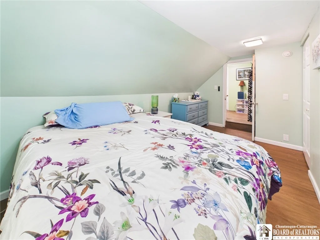Photo of 212 N 6th Street