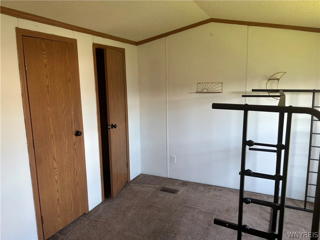 Photo of 1256 Ridgewood Drive