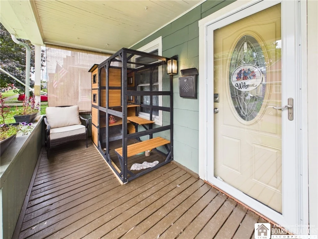 Photo of 212 N 6th Street