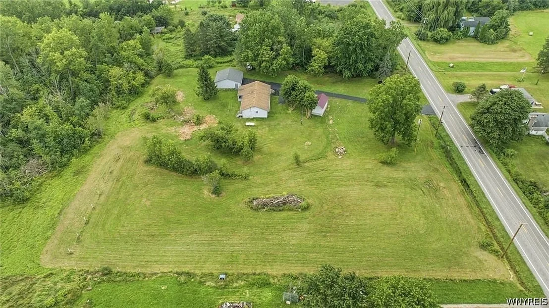 Photo of 2133 County Line Road