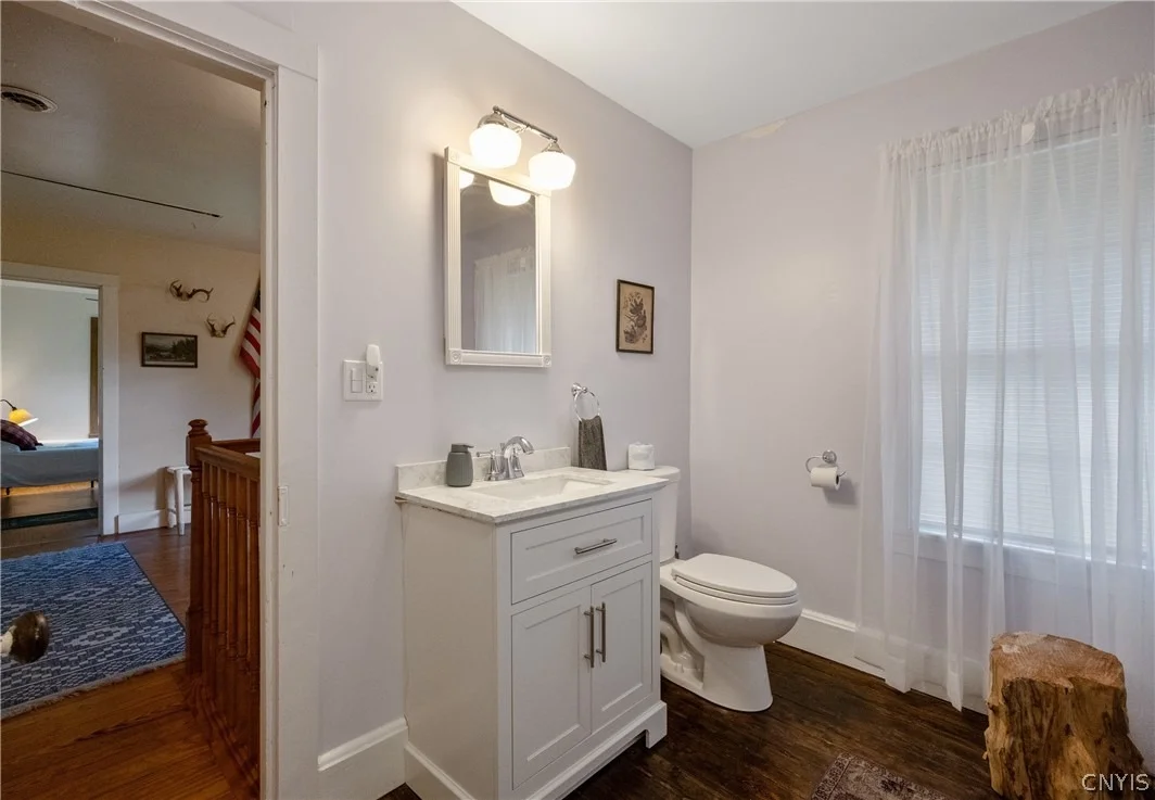 Photo of 891 River Road