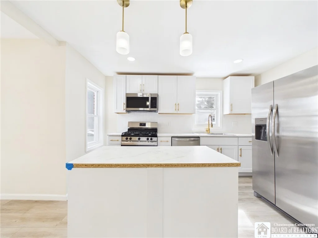 Photo of 413 4th Avenue