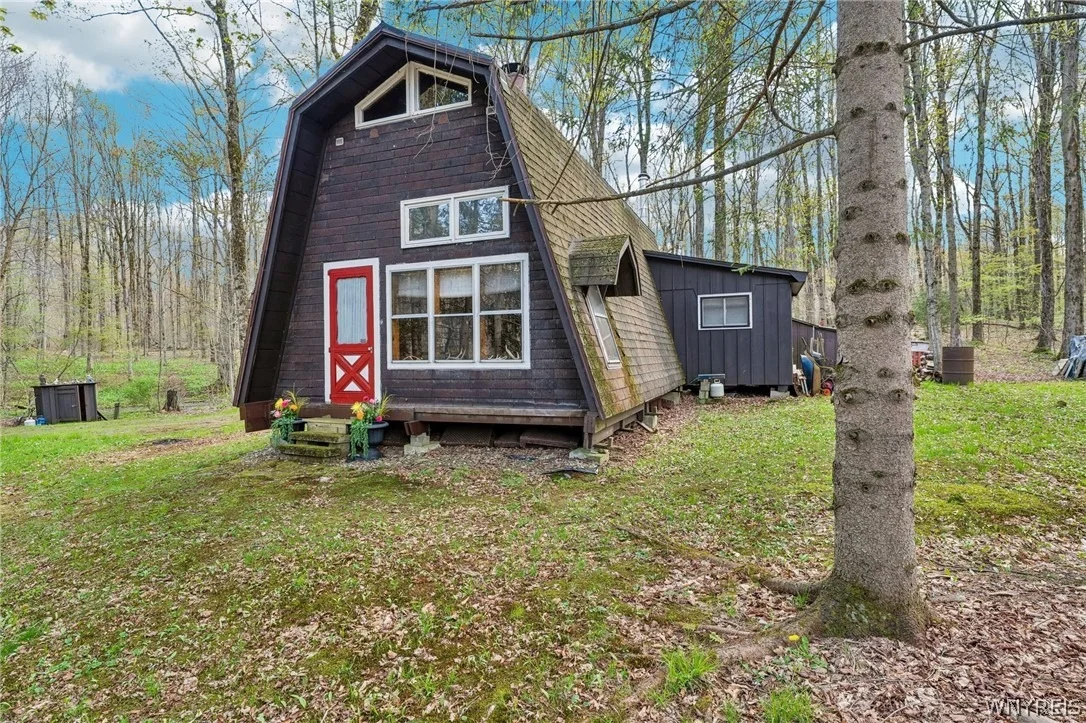 Photo of 3890 Weber Road