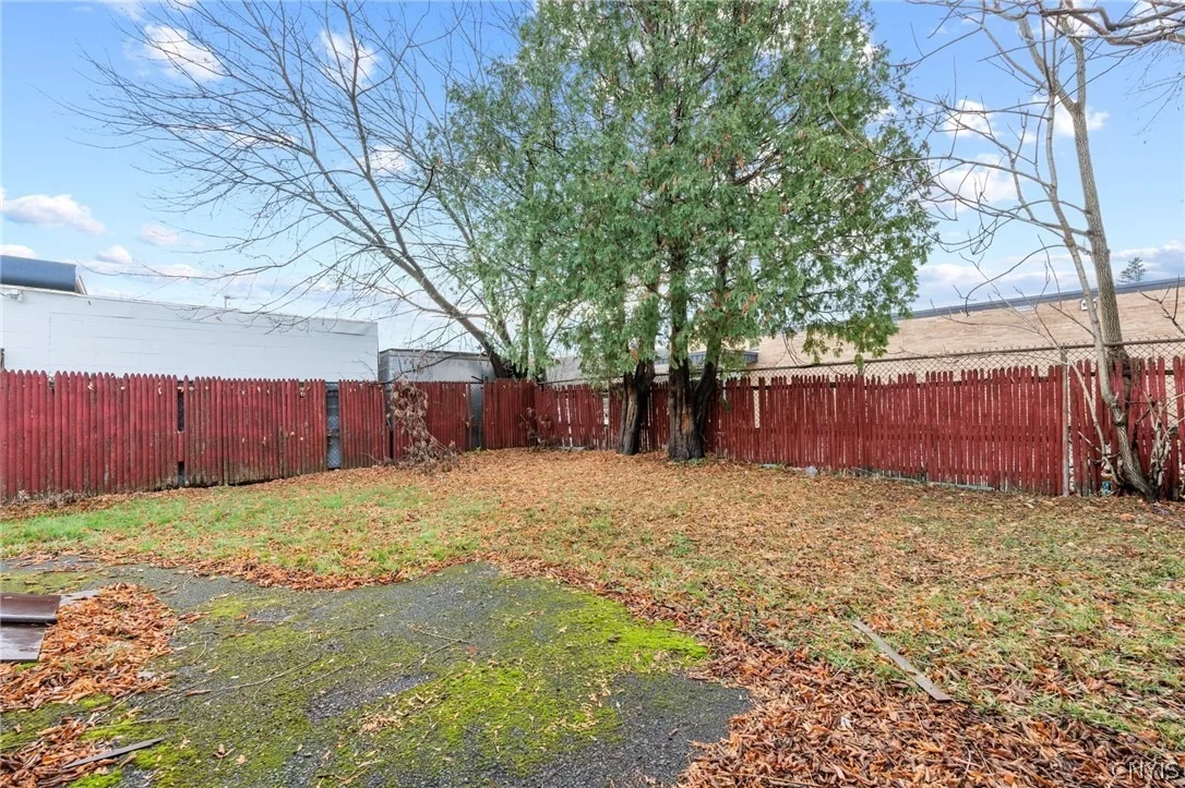 Photo of 1522 Valley Drive