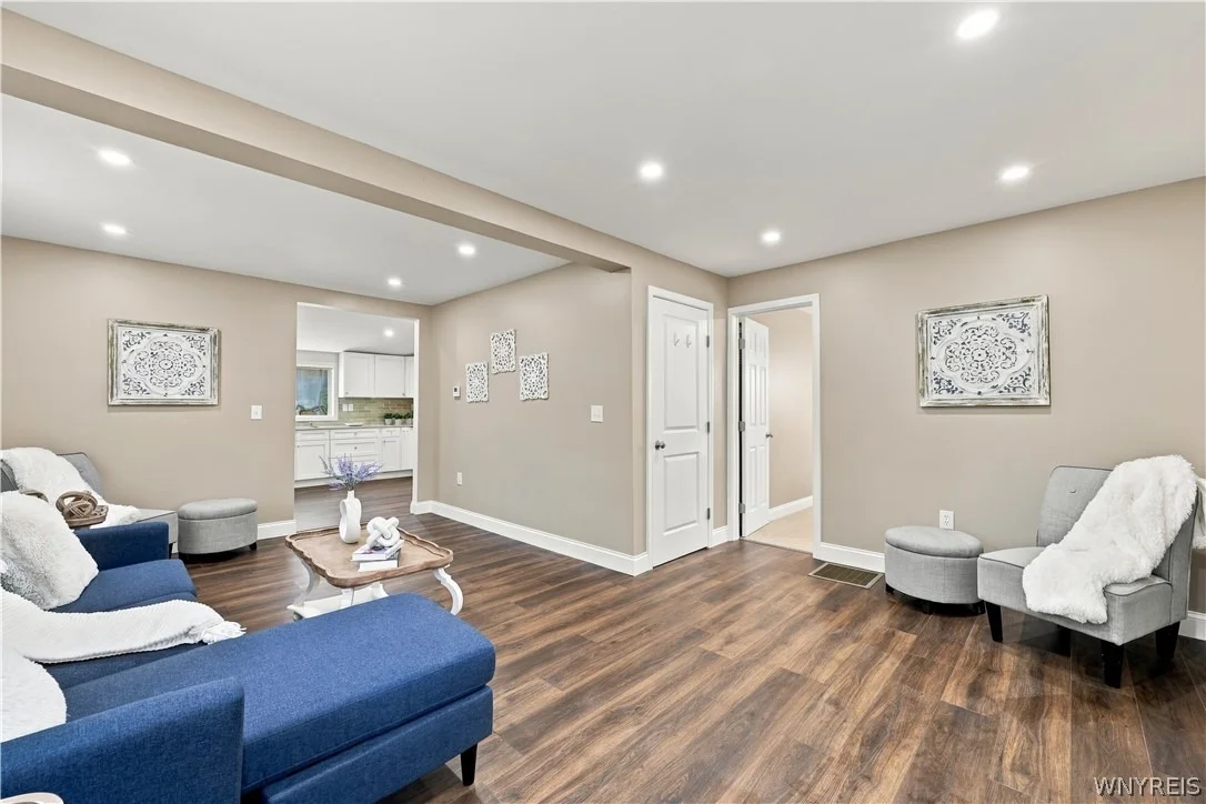 Photo of 8733 Phillips Road