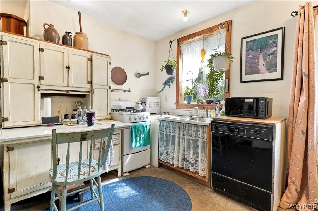 Photo of 3438 County Road 6