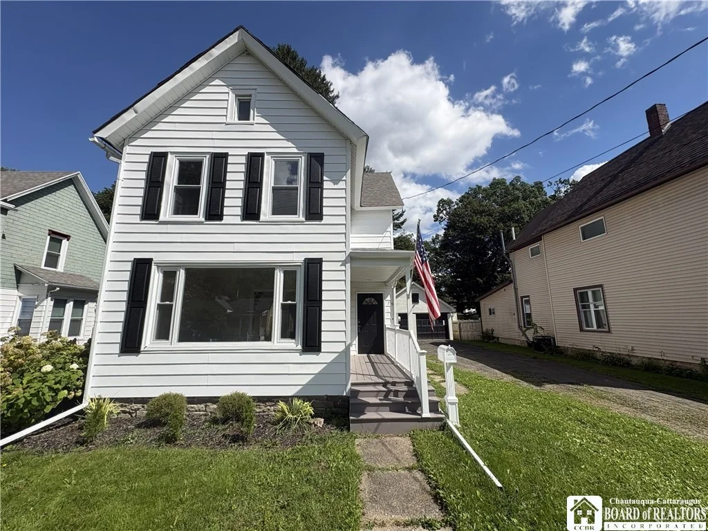 Photo of 129 S 11th Street