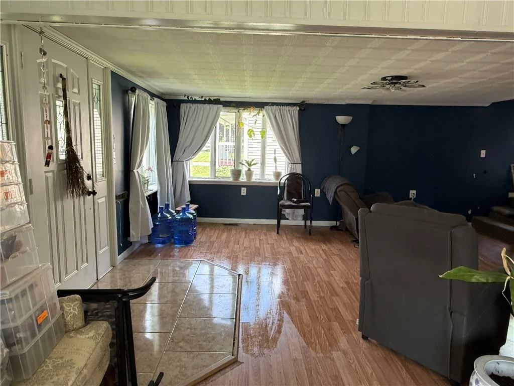 Photo of 323 Maple Street