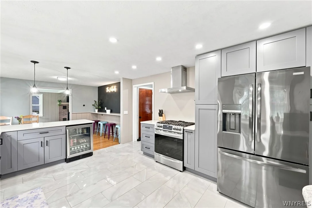 Photo of 8894 Woodview Drive