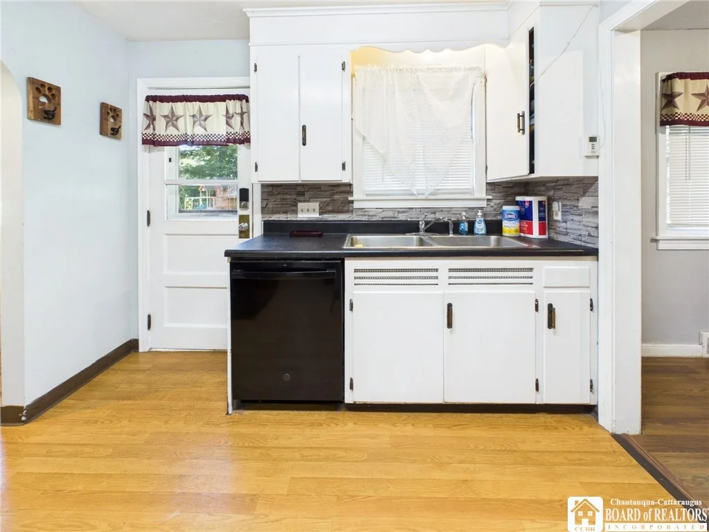 Photo of 1297 Kamery Road