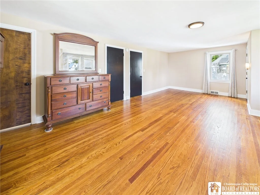 Photo of 107 Garfield Court
