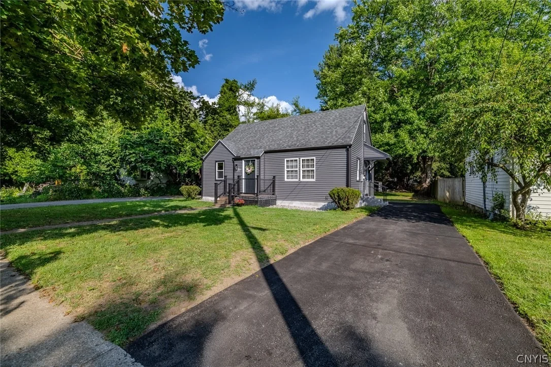 Photo of 608 Grant Place