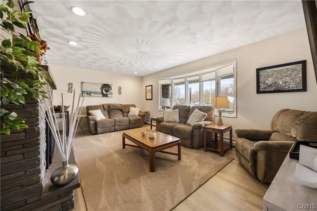 Photo of 282 Windfall Road