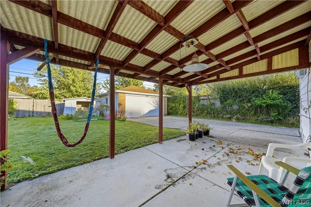 Photo of 87 Carmen Road