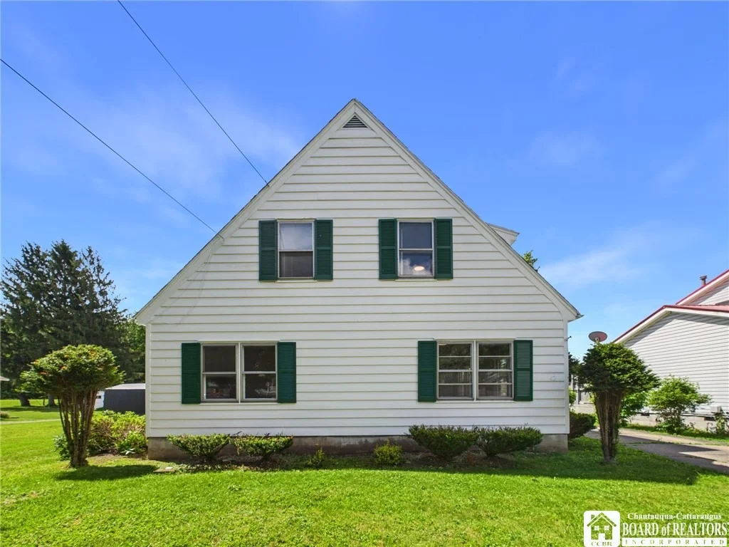 Photo of 42 Elm Street