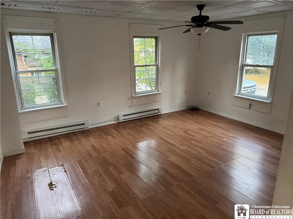 Photo of 230 Forest Avenue